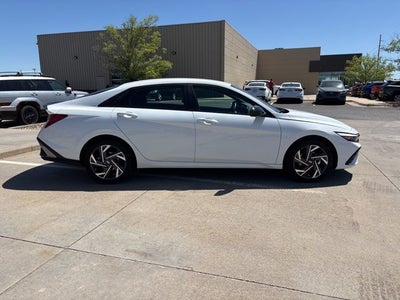 2025 Hyundai Elantra Hybrid SEL Sport