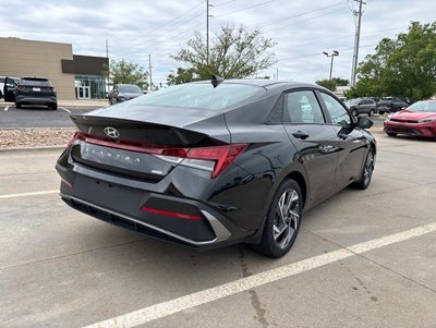 2025 Hyundai Elantra Hybrid SEL Sport