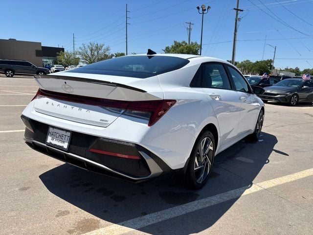 2025 Hyundai Elantra Hybrid SEL Sport