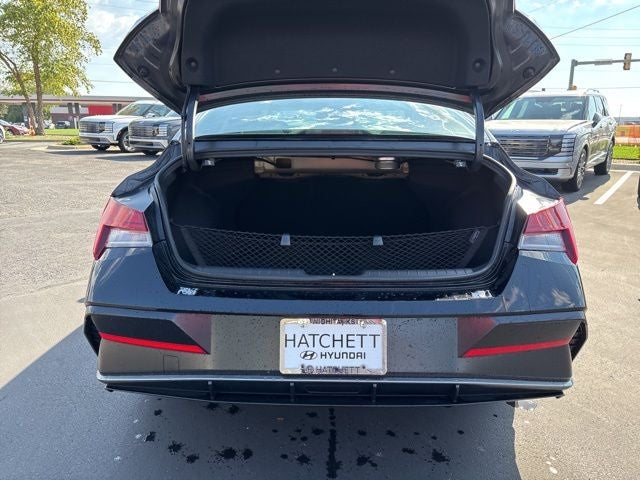 2025 Hyundai Elantra Hybrid Limited