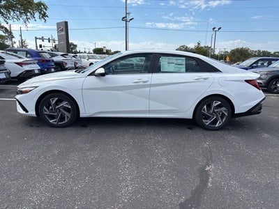 2025 Hyundai Elantra Hybrid Limited