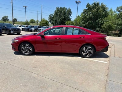 2025 Hyundai Elantra Limited