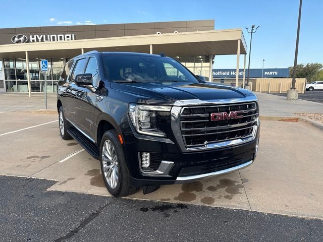 2023 GMC Yukon XL SLT