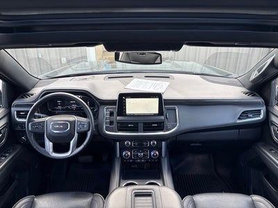 2023 GMC Yukon XL SLT