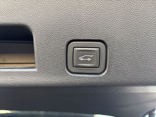 2025 Chevrolet Traverse LT 2LT