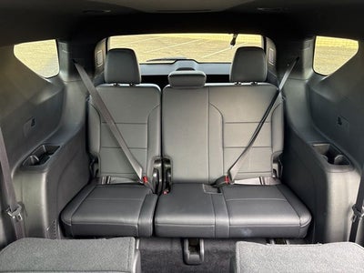 2025 Chevrolet Traverse LT 2LT