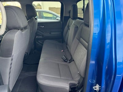 2024 Nissan Frontier SV SE