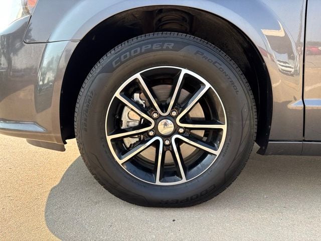 2018 Dodge Grand Caravan SE Plus