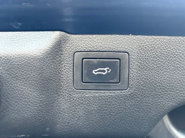 2017 Hyundai Santa Fe Limited Ultimate