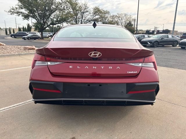 2024 Hyundai Elantra Limited