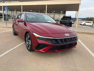 2024 Hyundai Elantra Limited