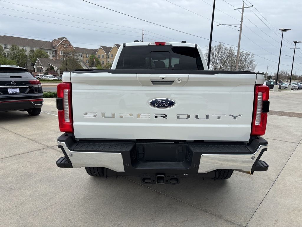 2023 Ford F-350SD Lariat