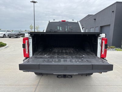 2023 Ford F-350SD Lariat
