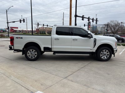 2023 Ford F-350SD Lariat