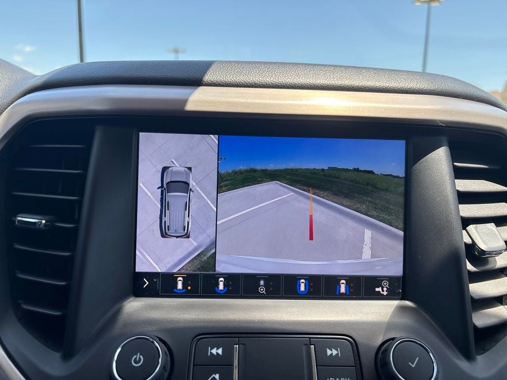2020 GMC Acadia Denali