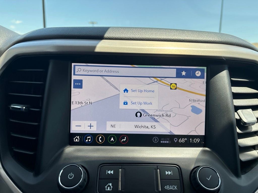 2020 GMC Acadia Denali