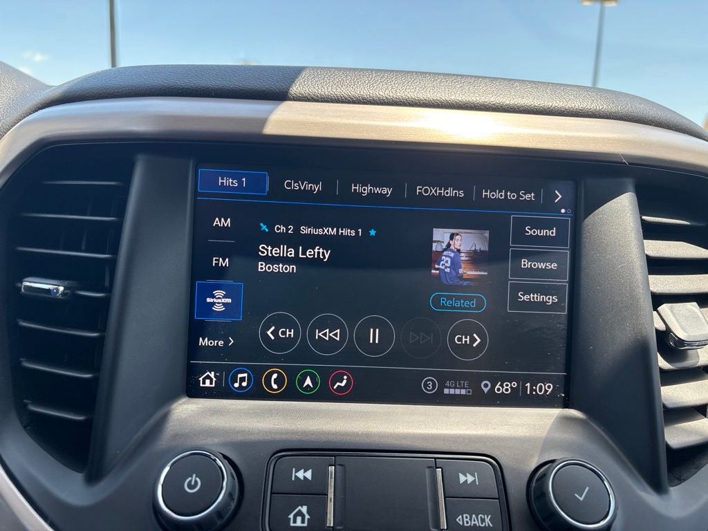 2020 GMC Acadia Denali