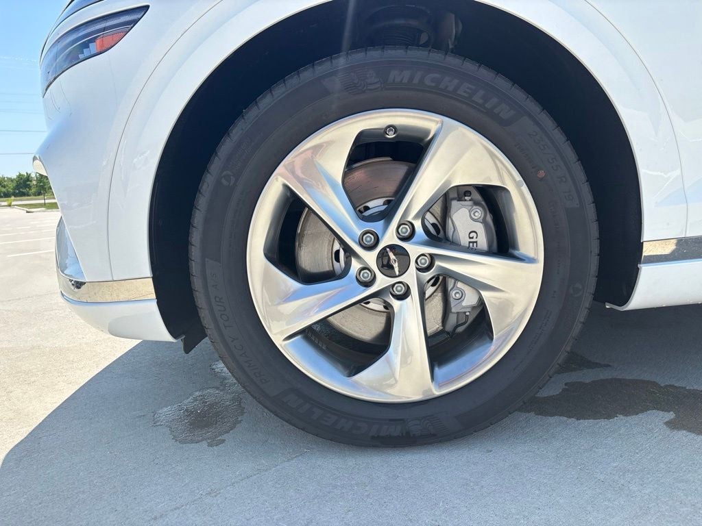 2026 Genesis GV70 2.5T