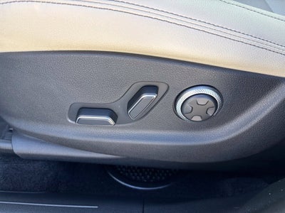 2025 Genesis GV70 2.5T Select