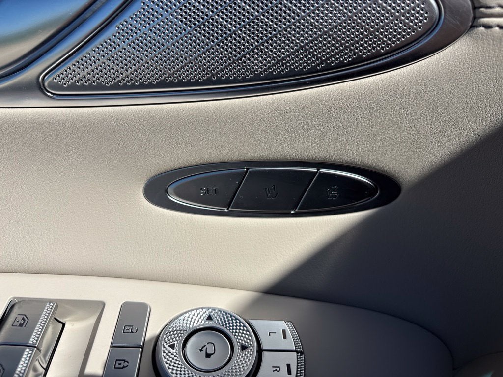 2025 Genesis GV70 2.5T Select