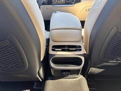 2025 Genesis GV70 2.5T Select