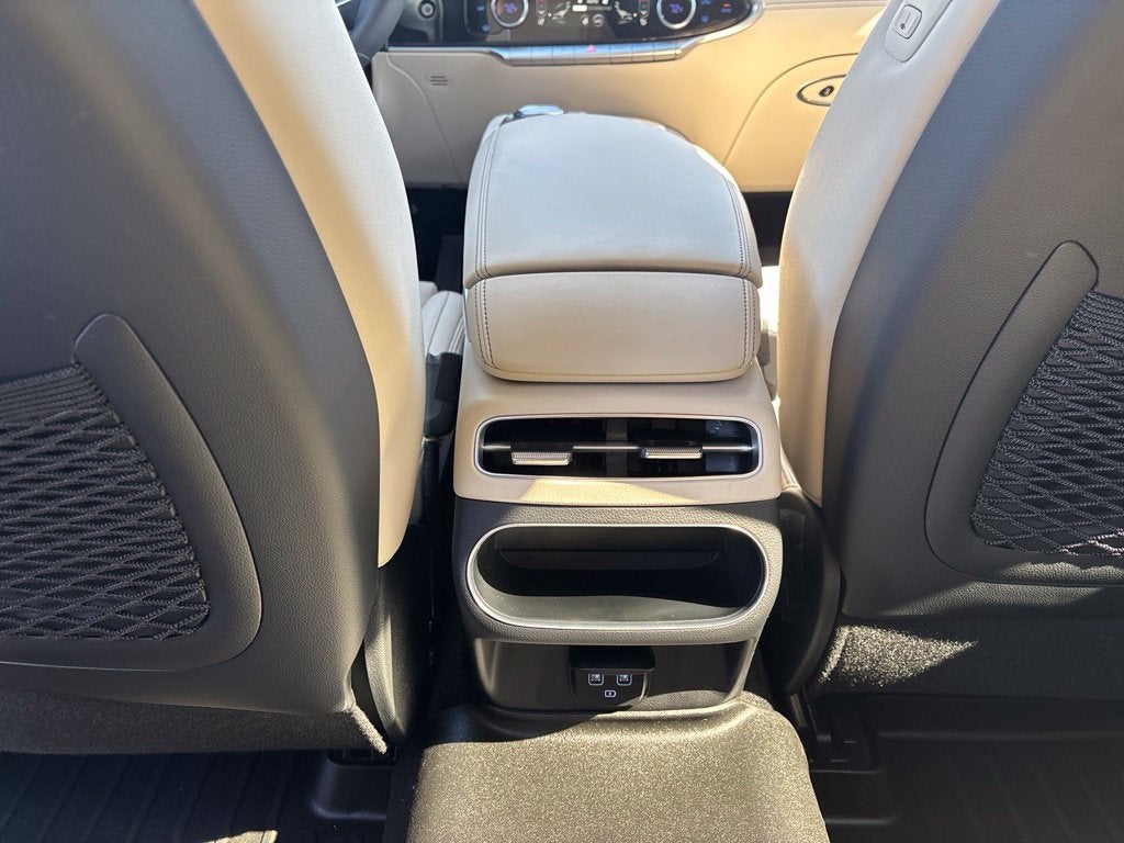 2025 Genesis GV70 2.5T Select