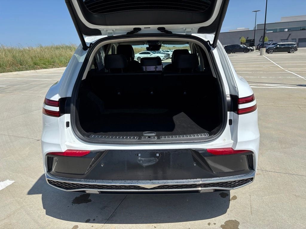 2026 Genesis GV70 2.5T