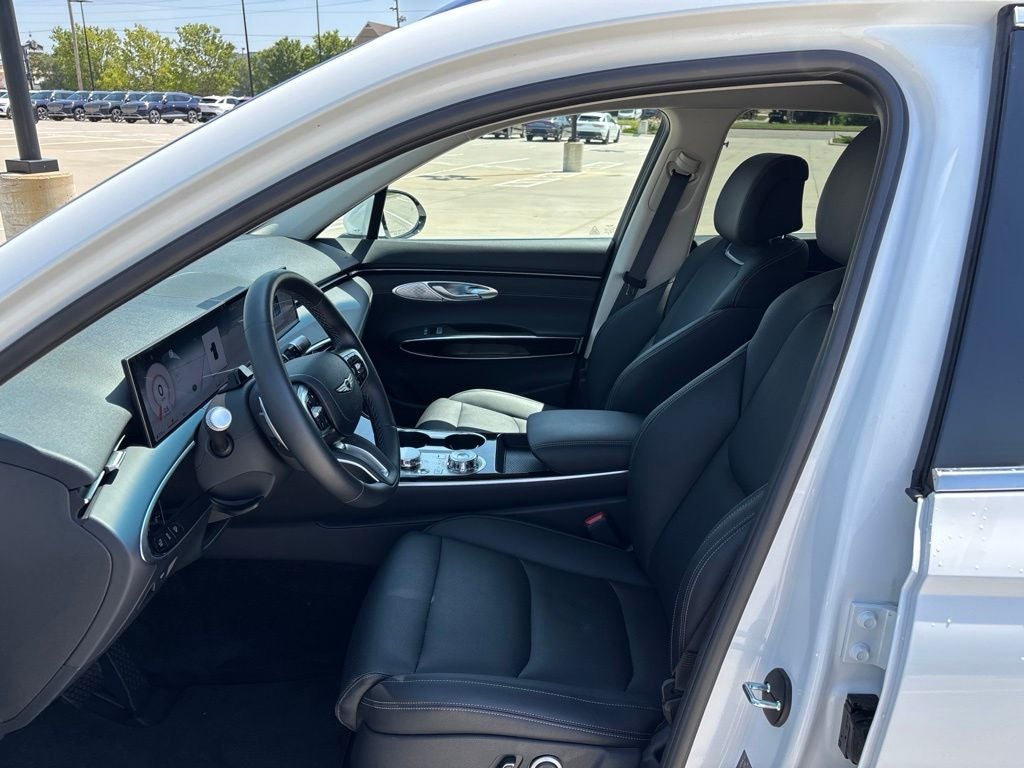 2026 Genesis GV70 2.5T