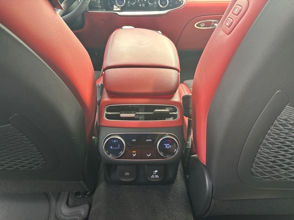 2024 Genesis GV70 2.5T Sport Prestige