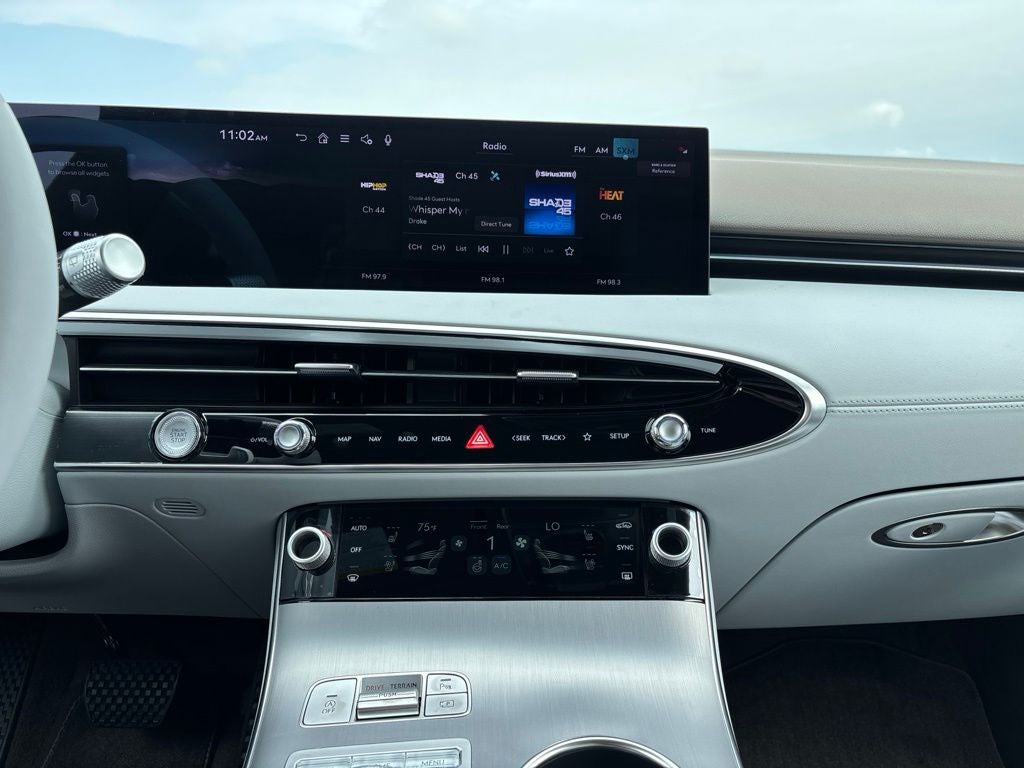 2026 Genesis GV70 2.5T Advanced