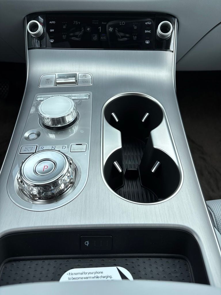 2026 Genesis GV70 2.5T Advanced