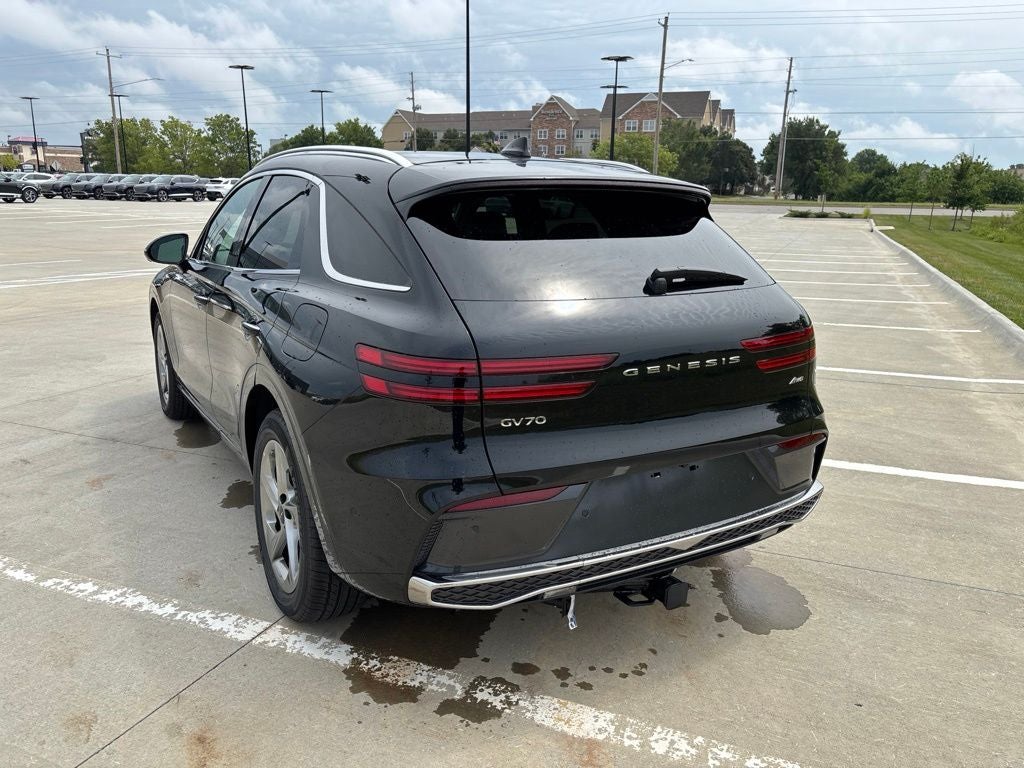 2026 Genesis GV70 2.5T Advanced