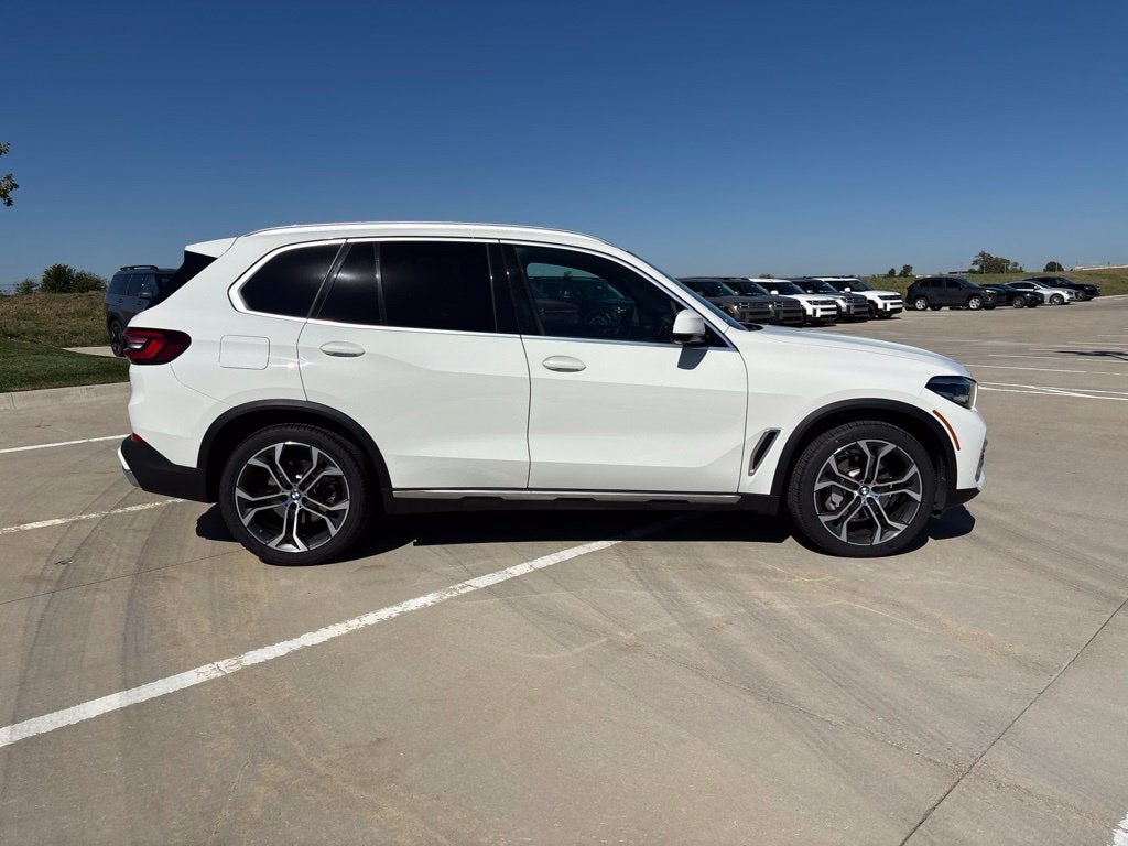 2023 BMW X5 xDrive40i
