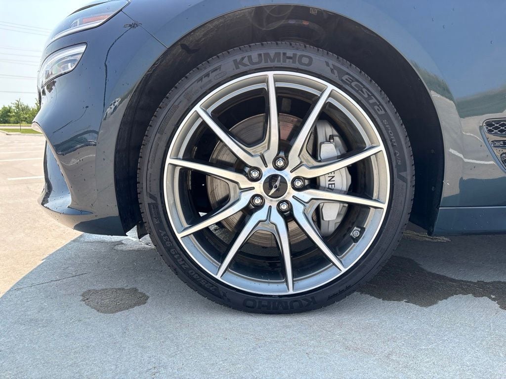 2025 Genesis G70 2.5T