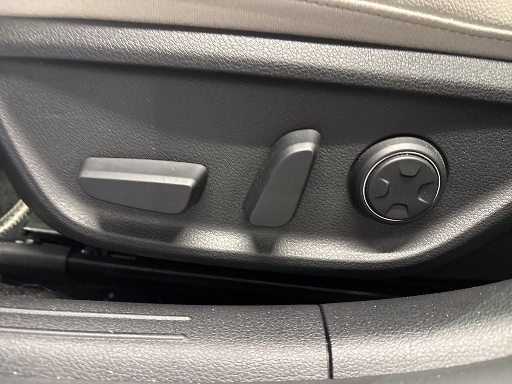 2025 Genesis G70 2.5T Sport Prestige AWD