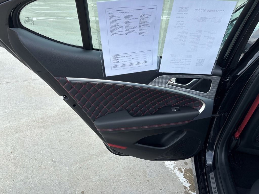 2023 Genesis G70 3.3T