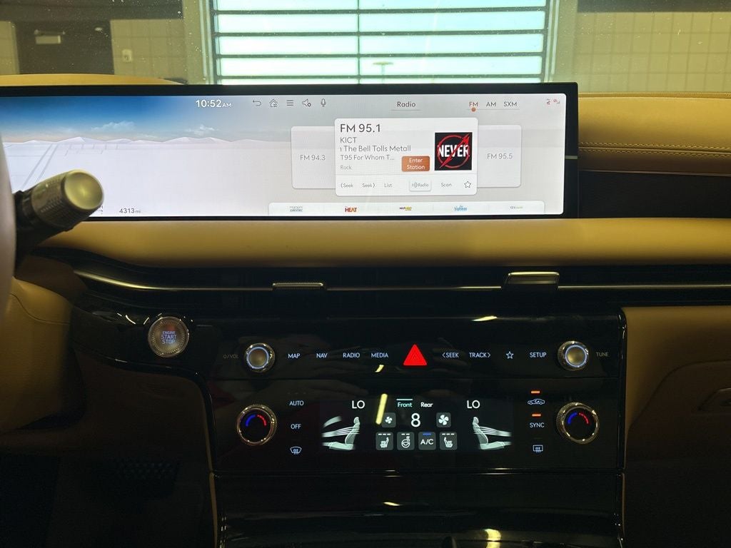 2025 Genesis G80 2.5T AWD