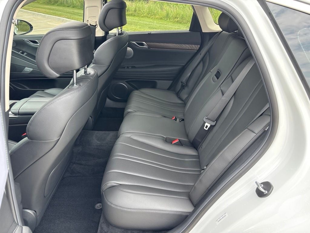 2026 Genesis G80 2.5T