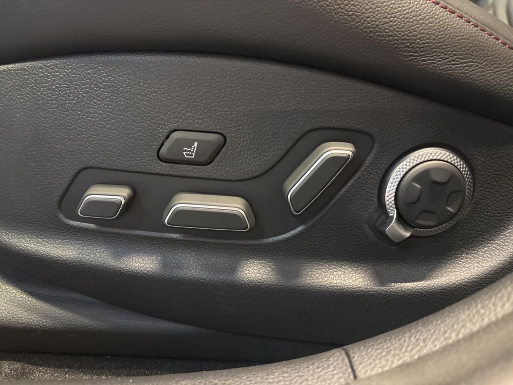 2026 Genesis G80 2.5T