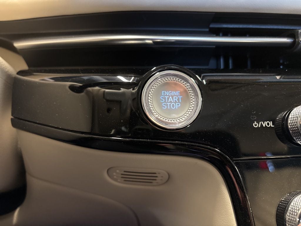 2026 Genesis G80 2.5T