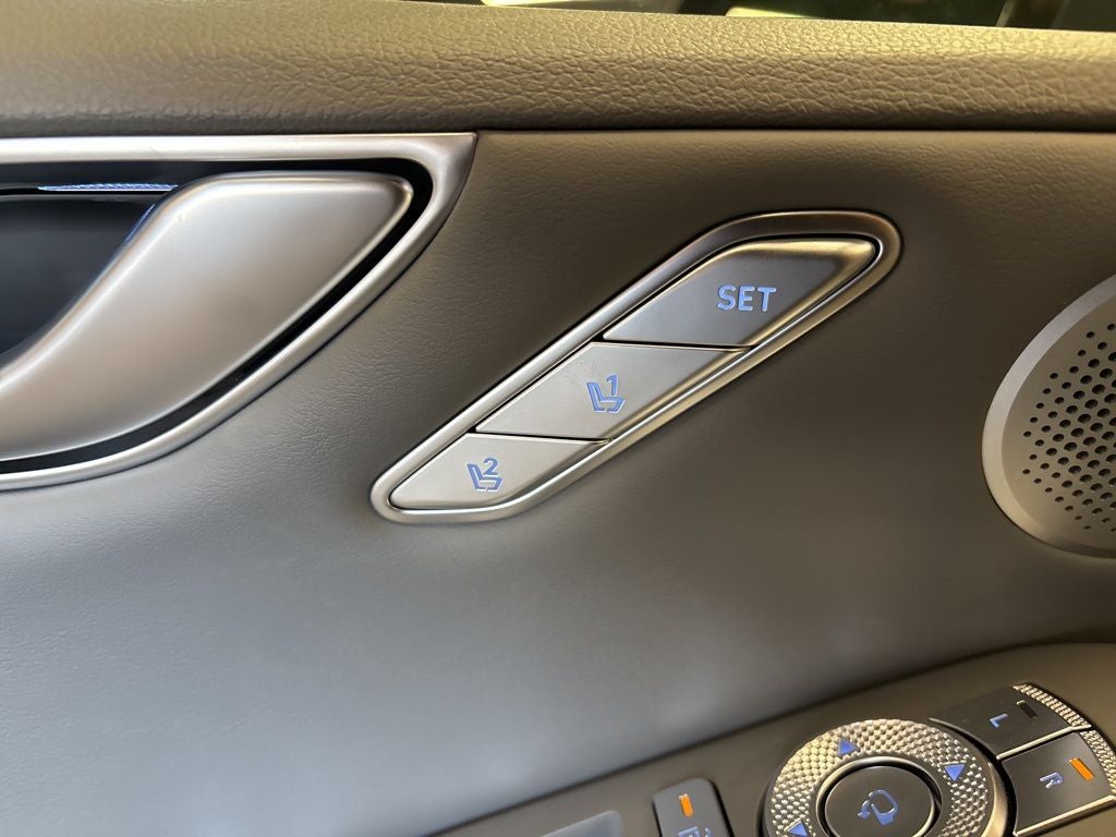 2026 Genesis G80 2.5T