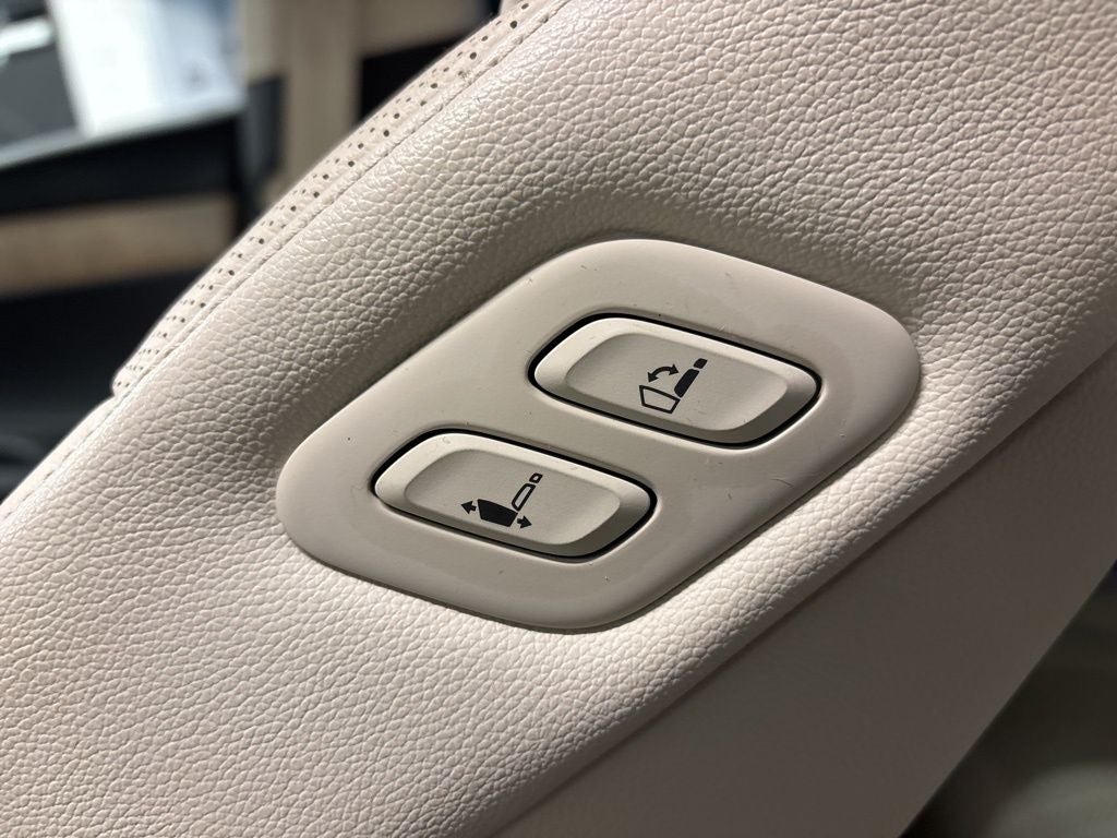 2023 Genesis GV80 2.5T AWD Prestige Package