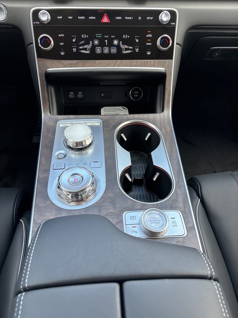 2026 Genesis GV80 3.5T Prestige
