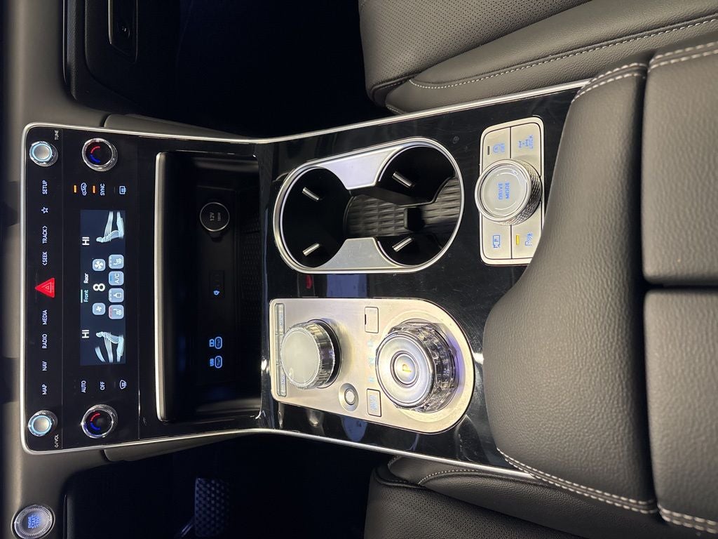 2025 Genesis GV80 2.5T