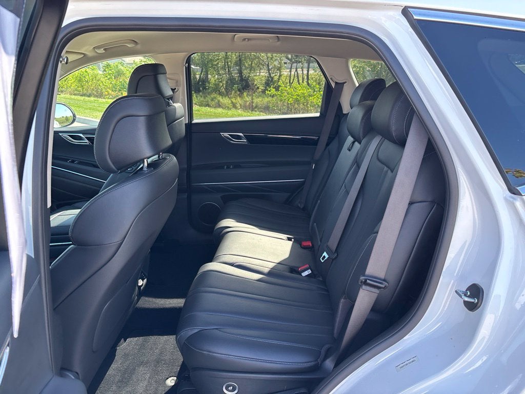 2026 Genesis GV80 2.5T