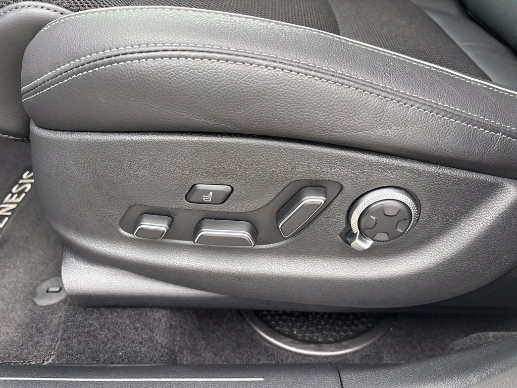 2025 Genesis GV70 2.5T Sport Prestige