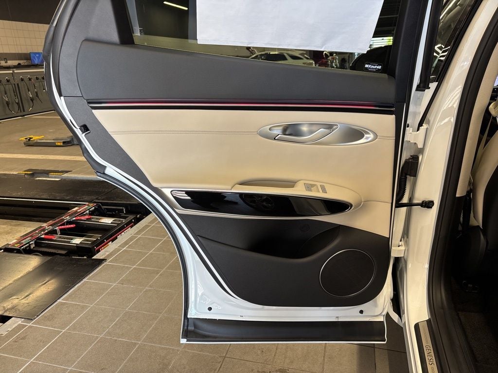 2026 Genesis GV70 2.5T