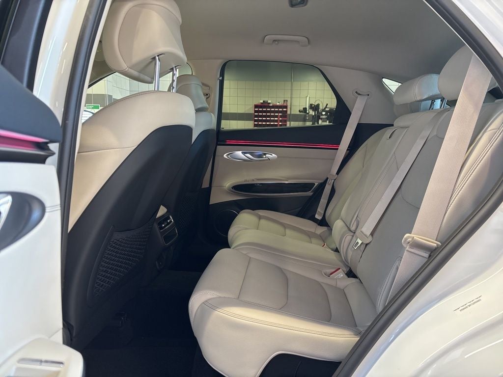 2026 Genesis GV70 2.5T