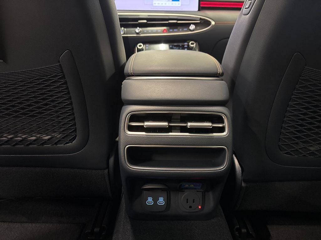 2026 Genesis GV70 3.5T Sport Advanced