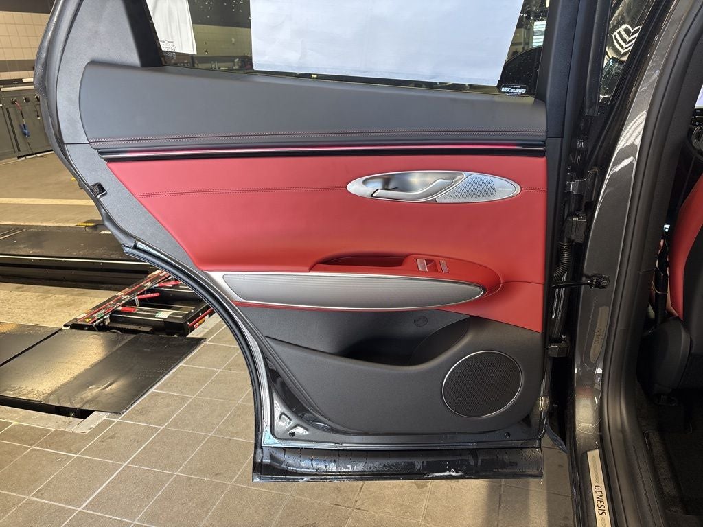 2026 Genesis GV70 3.5T Sport Advanced